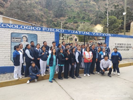 DRELP impulsa Licenciamiento del IESTP «JATUM YAUYOS» y verifica cumplimiento académico en visita inopinada